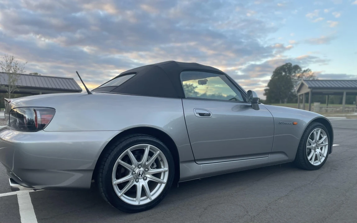 2004 Honda AP2 S2000 - Image 17 of 31
