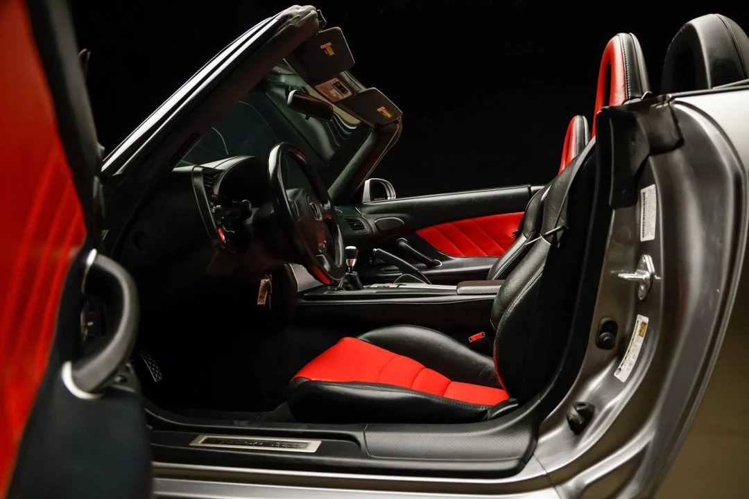 2004 Honda AP2 S2000 - Image 10 of 12