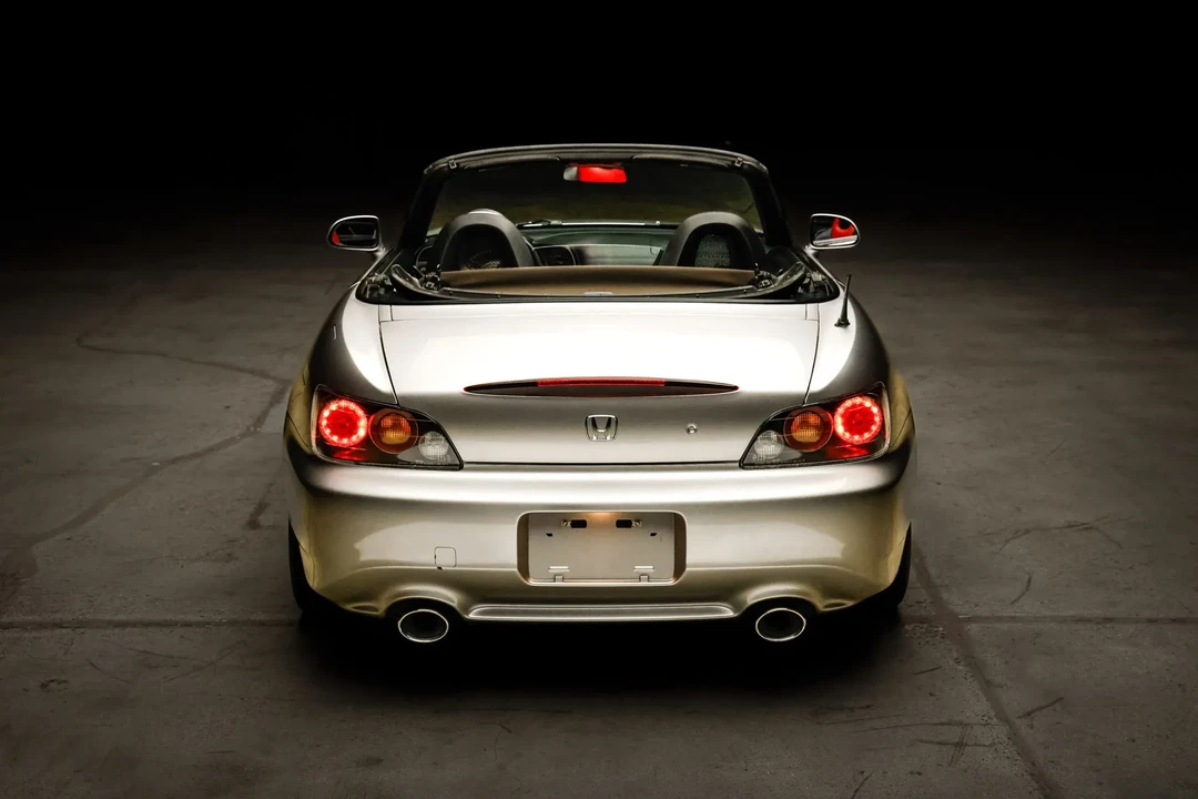 2004 Honda AP2 S2000 - Image 5 of 12