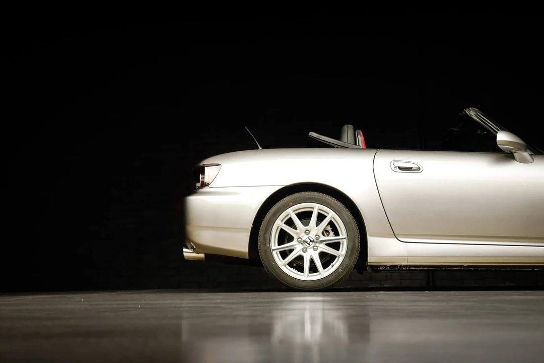 2004 Honda AP2 S2000 - Image 7 of 12