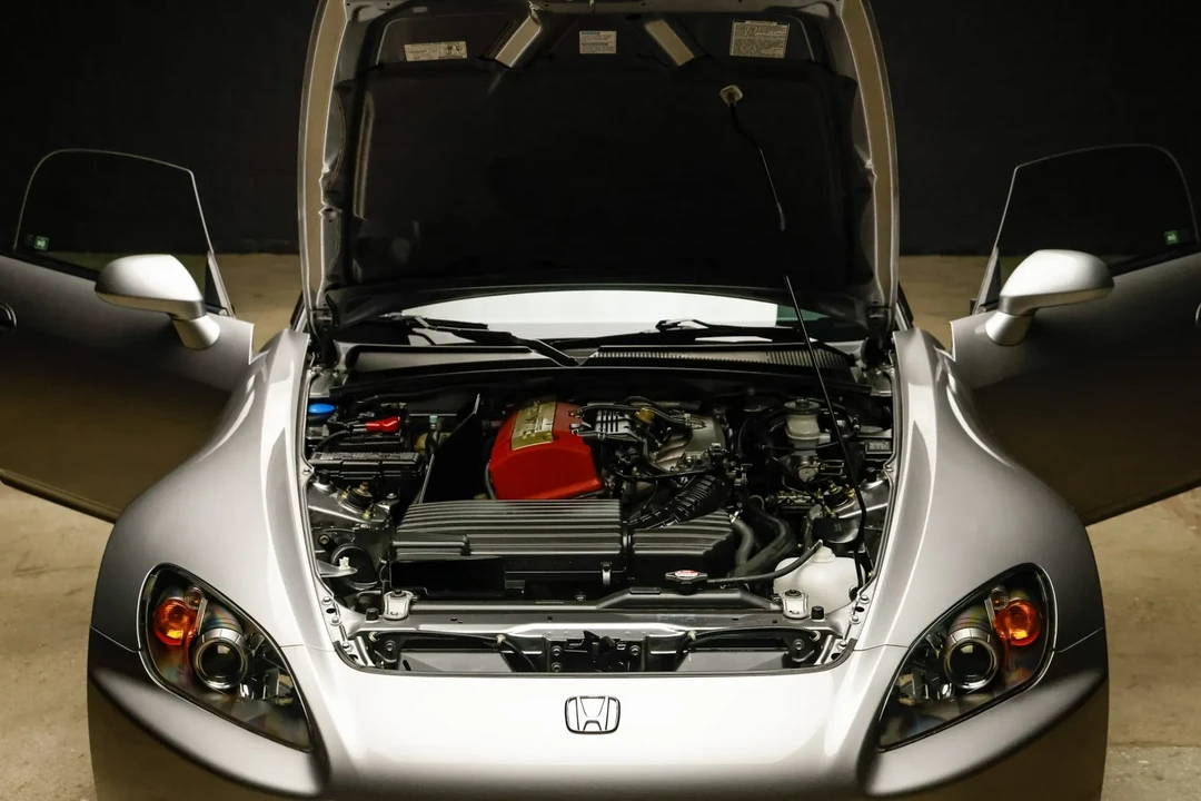 2004 Honda AP2 S2000 - Image 9 of 12
