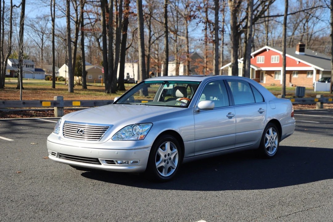 2004 Lexus LS 3rd Gen - Image 4 of 31