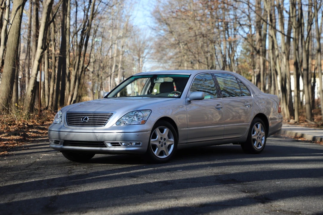 2004 Lexus LS 3rd Gen - Image 6 of 31