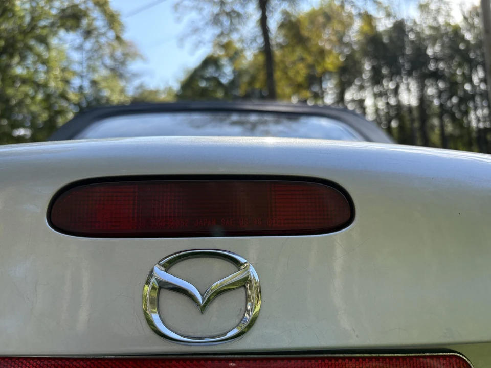 2004 Mazda NB MX-5 Miata - Image 31 of 31