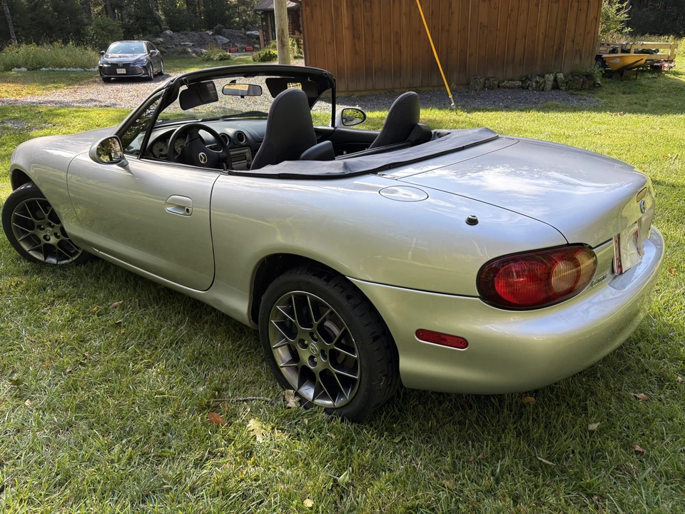 2004 Mazda NB MX-5 Miata - Image 6 of 31