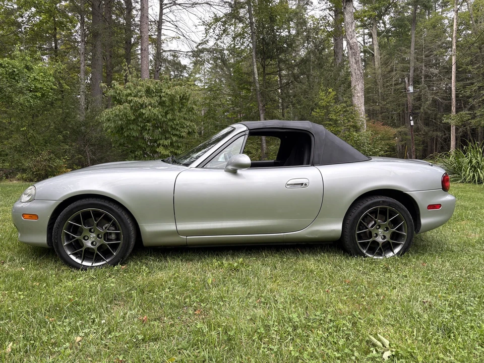 2004 Mazda NB MX-5 Miata - Image 3 of 31