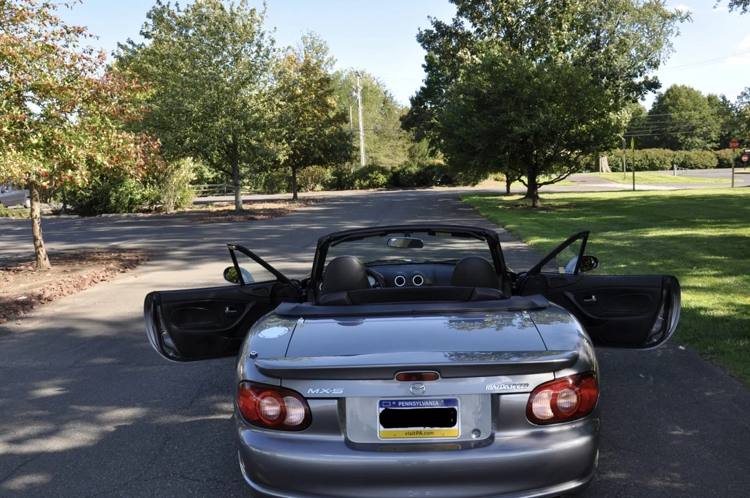2004 Mazda NB Mazdaspeed MX-5 Miata - Image 24 of 31