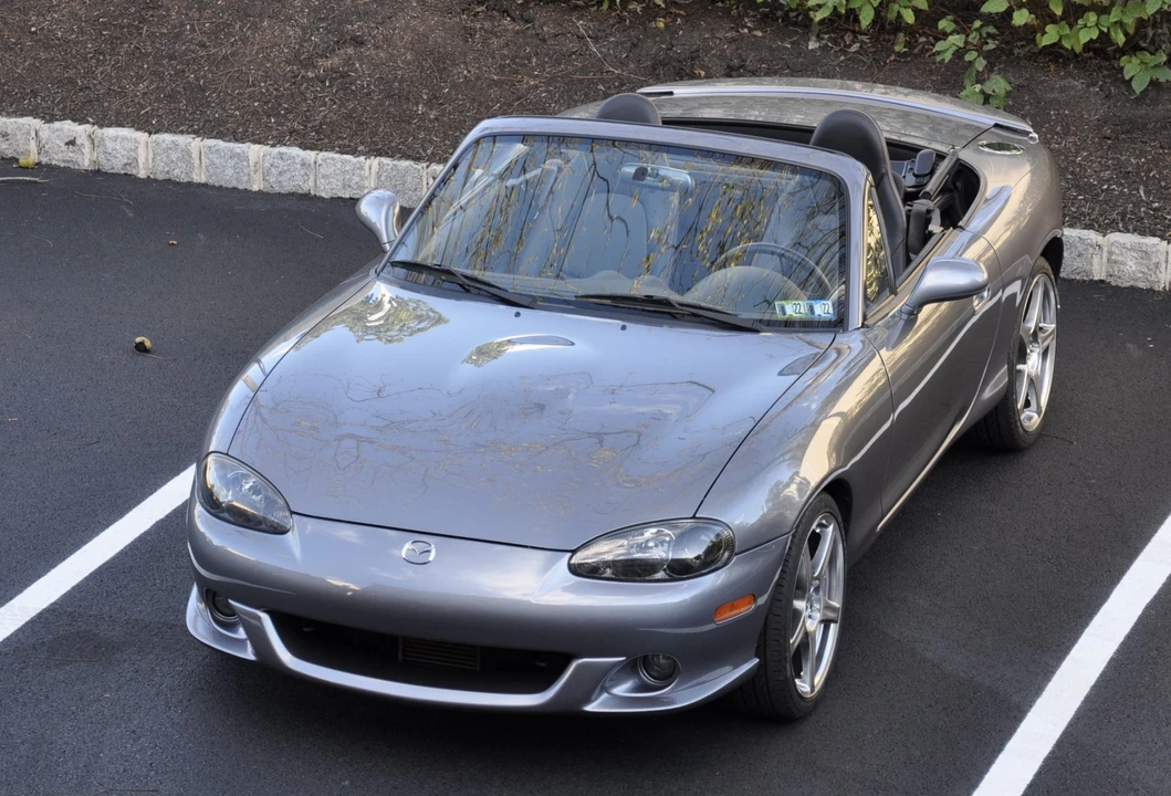 2004 Mazda NB Mazdaspeed MX-5 Miata - Image 4 of 31