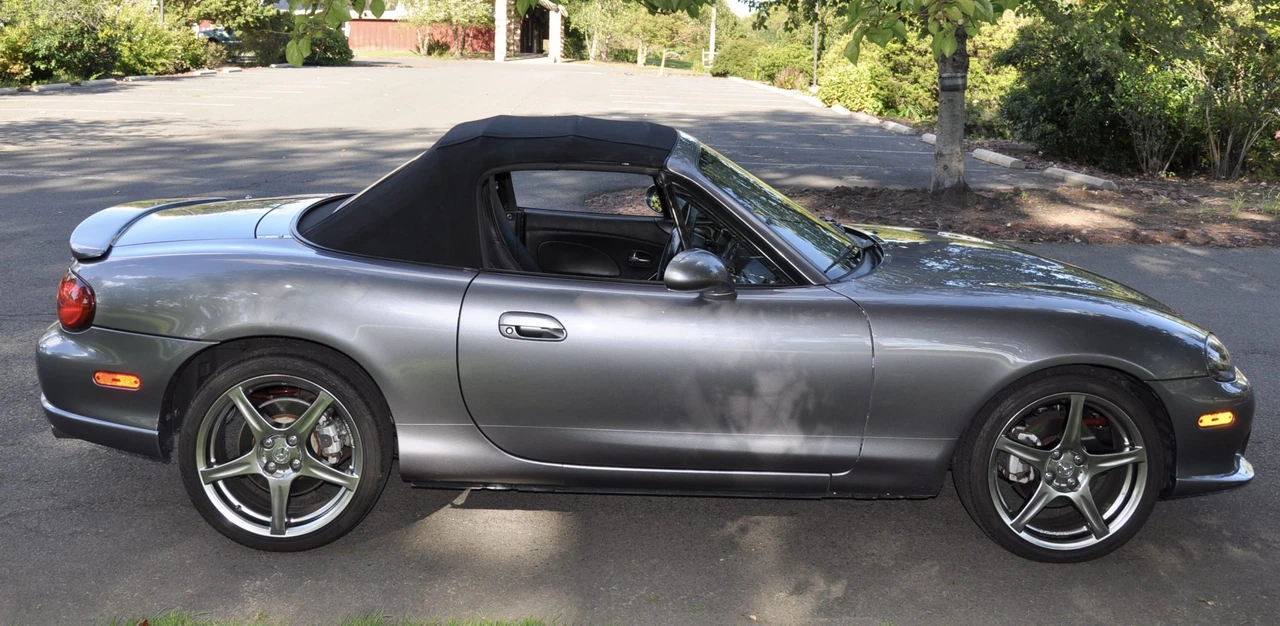 2004 Mazda NB Mazdaspeed MX-5 Miata - Image 14 of 31