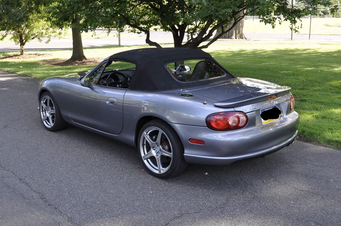 2004 Mazda NB Mazdaspeed MX-5 Miata - Image 19 of 31