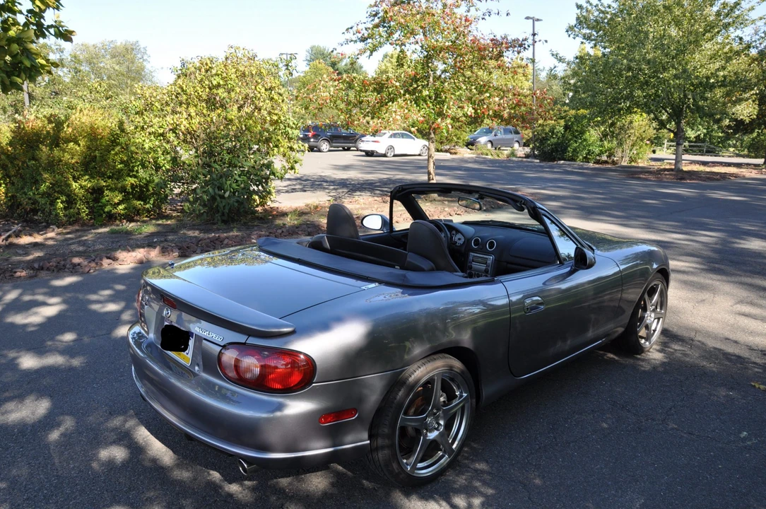 2004 Mazda NB Mazdaspeed MX-5 Miata - Image 15 of 31