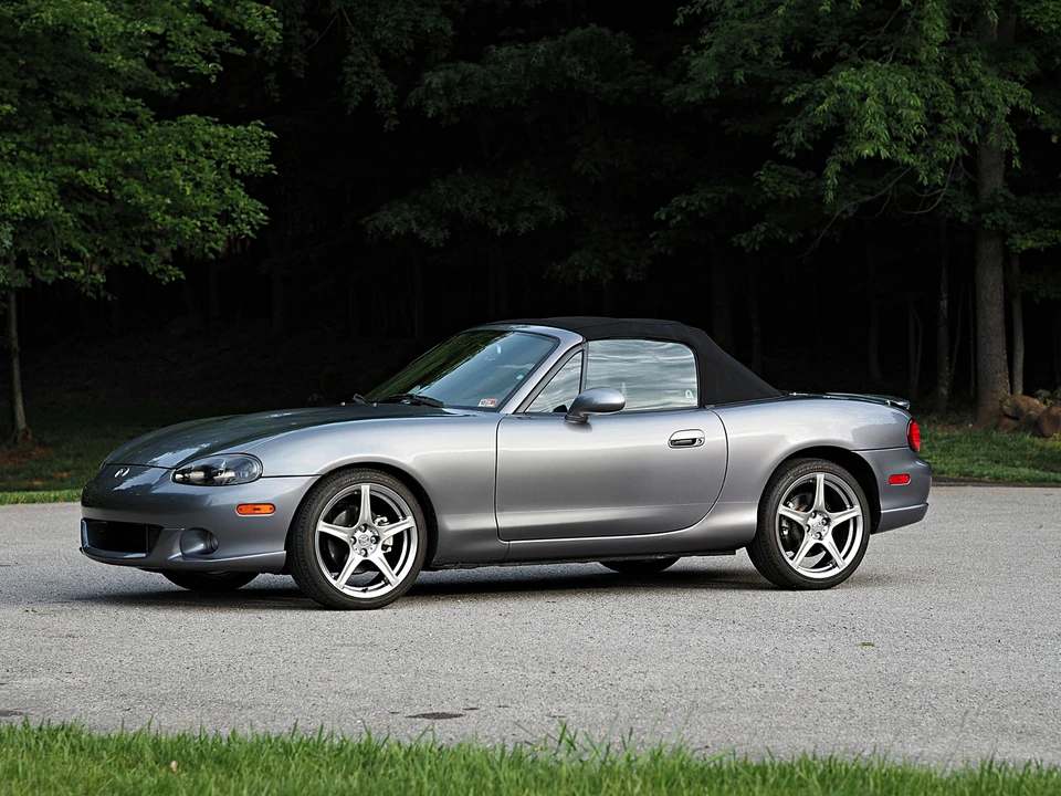2004 Mazda NB Mazdaspeed MX-5 Miata - Image 16 of 31