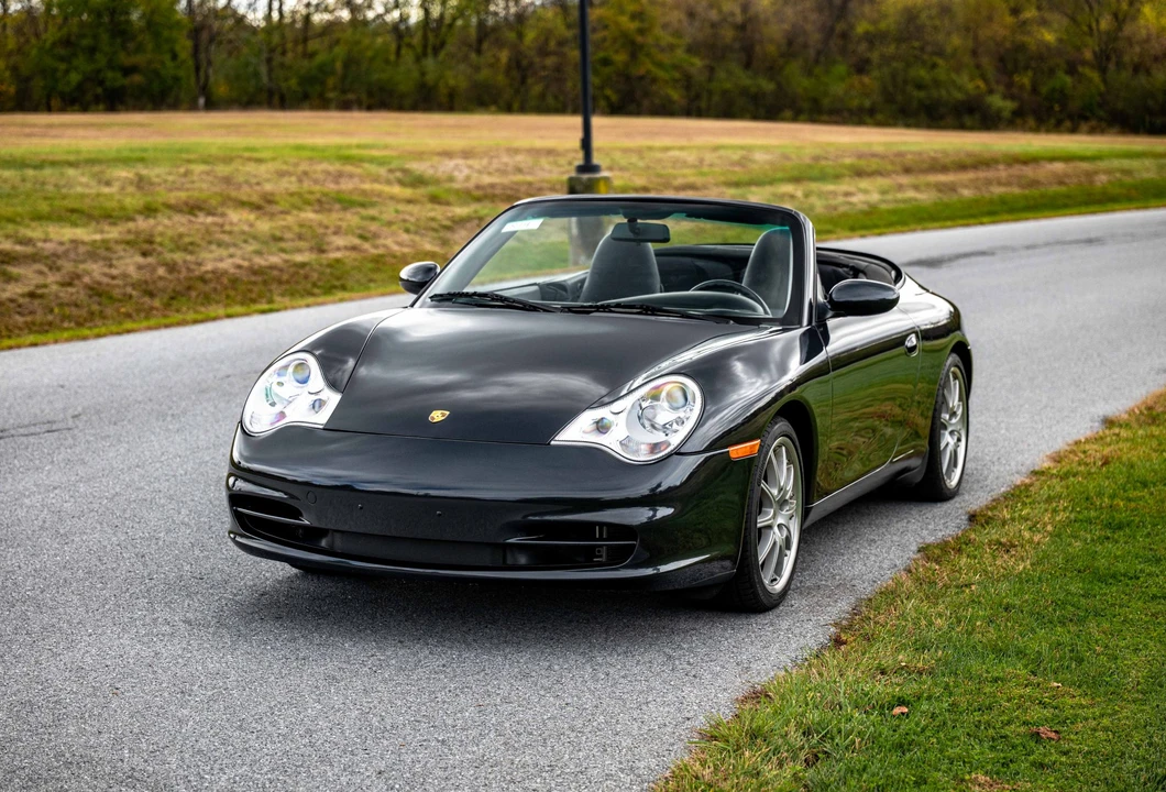 2004 Porsche 996 Carrera - Image 2 of 31