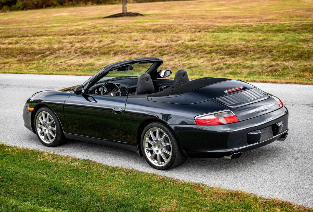 2004 Porsche 996 Carrera - Image 11 of 31