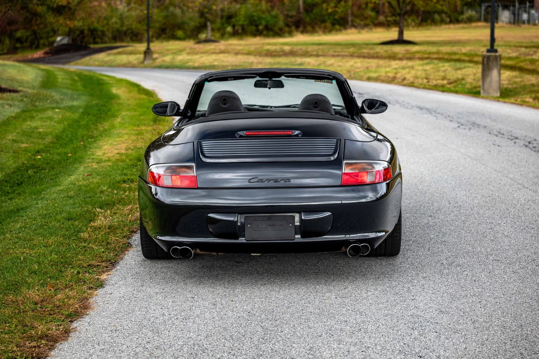 2004 Porsche 996 Carrera - Image 15 of 31