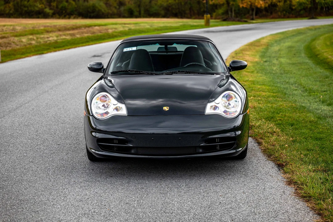 2004 Porsche 996 Carrera - Image 27 of 31