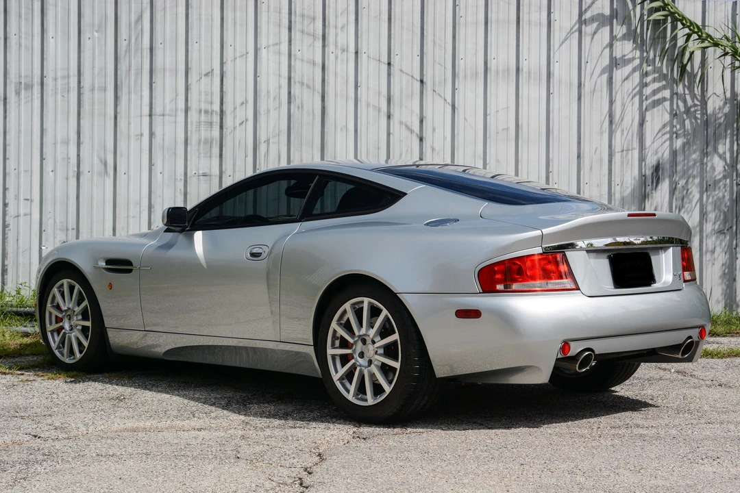 2005 Aston Martin Vanquish 1st Gen - Image 7 of 31
