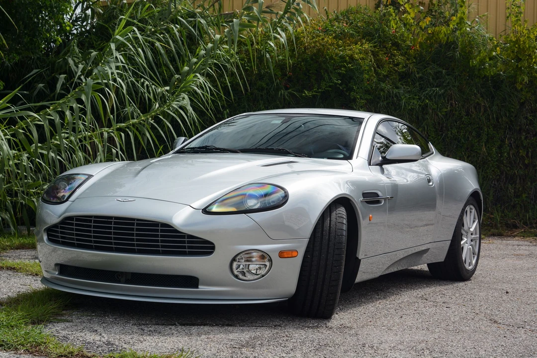 2005 Aston Martin Vanquish 1st Gen - Image 3 of 31