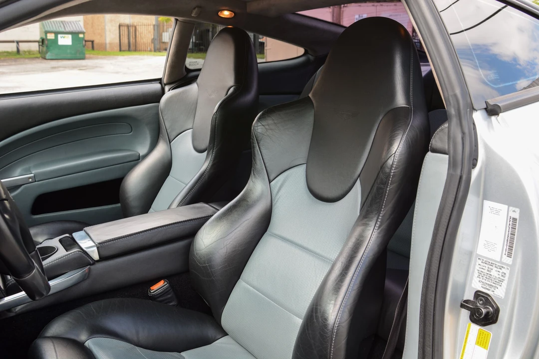 2005 Aston Martin Vanquish 1st Gen - Image 17 of 31