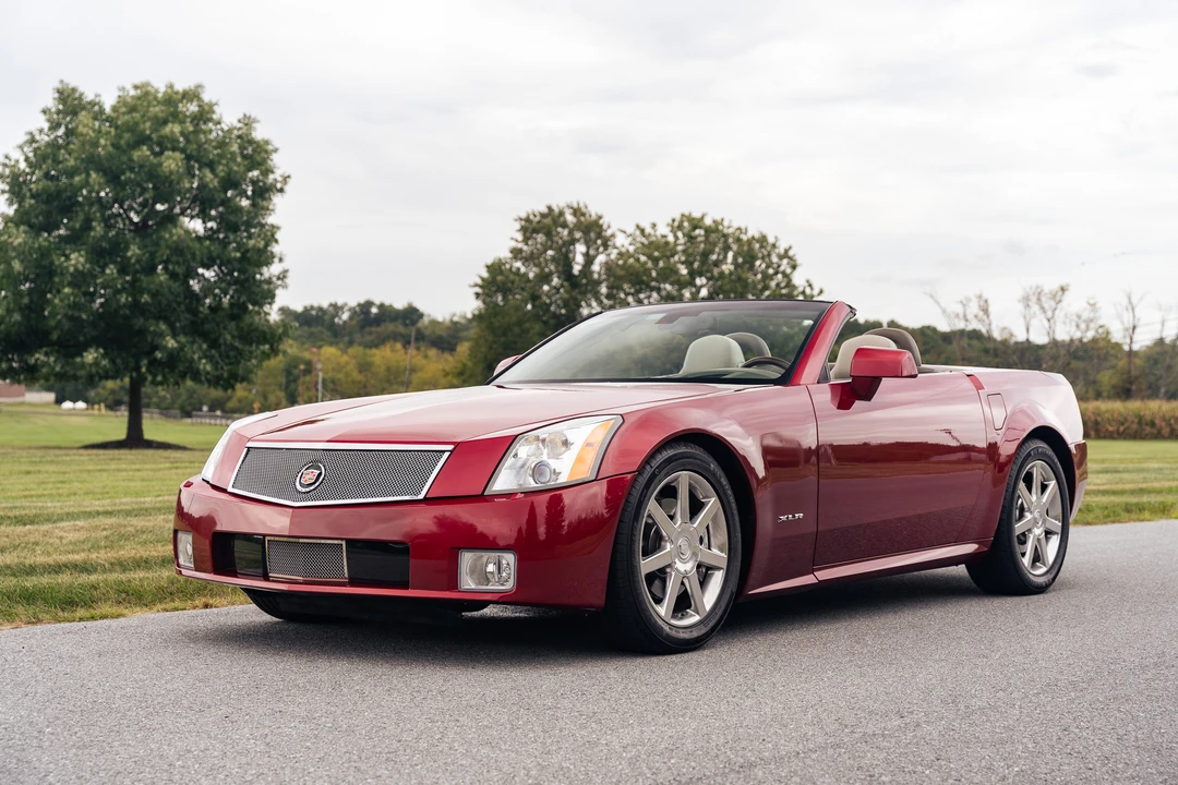 2005 Cadillac XLR - Image 31 of 31