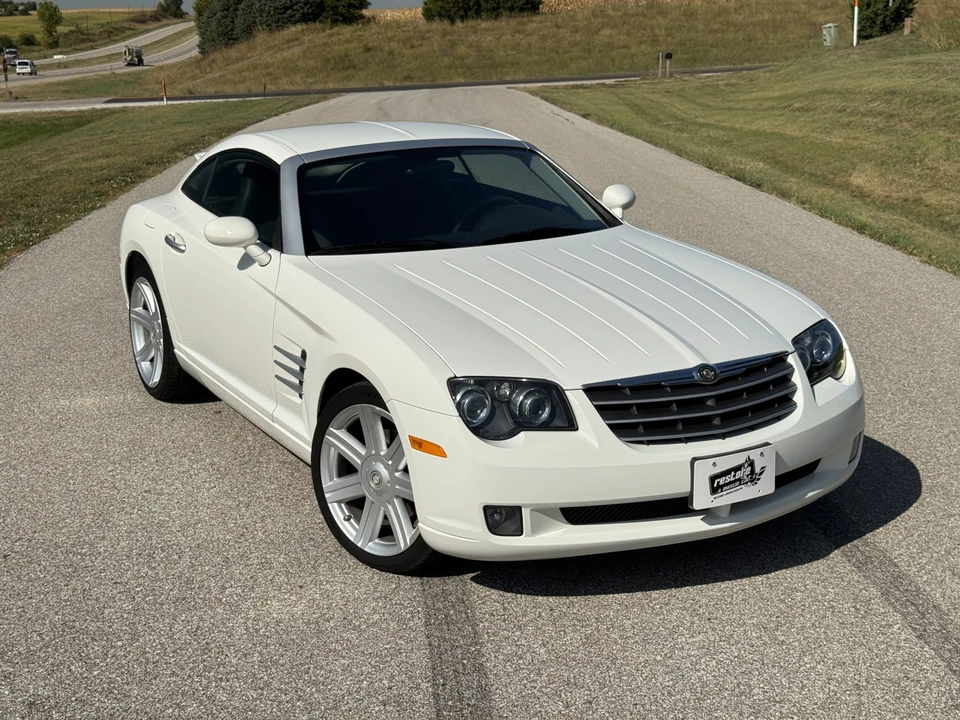 2005 Chrysler Crossfire - Image 19 of 31