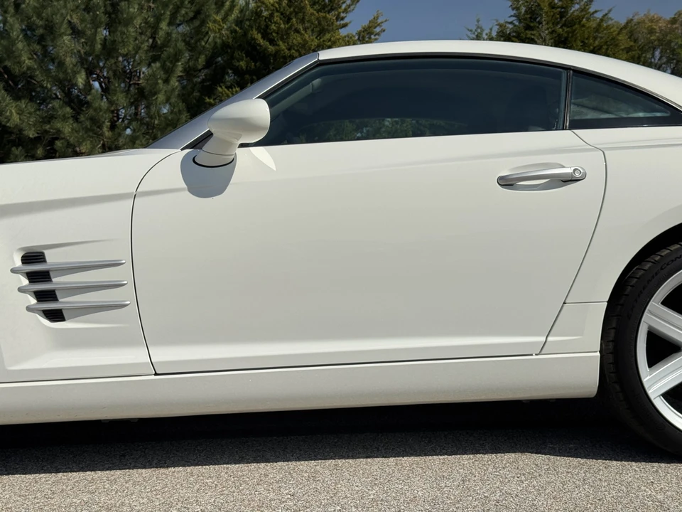 2005 Chrysler Crossfire - Image 23 of 31