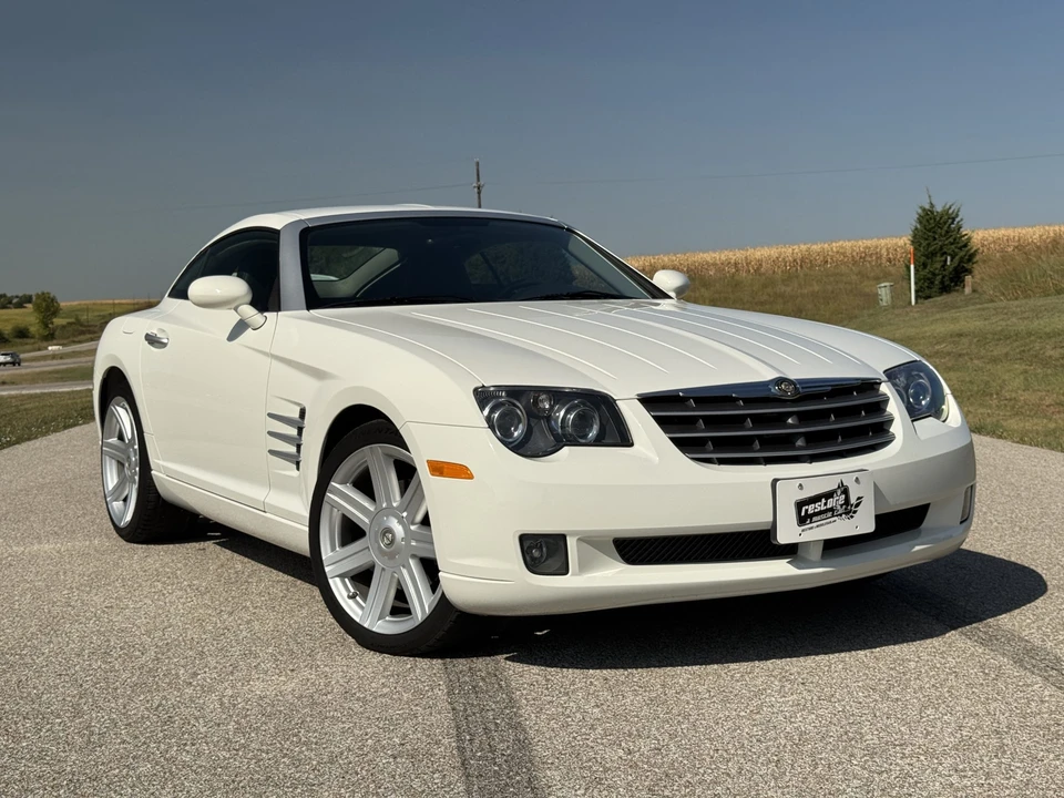 2005 Chrysler Crossfire - Image 5 of 31