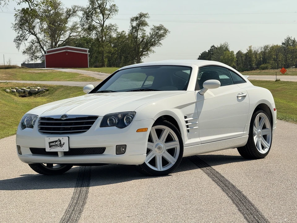 2005 Chrysler Crossfire - Image 9 of 31