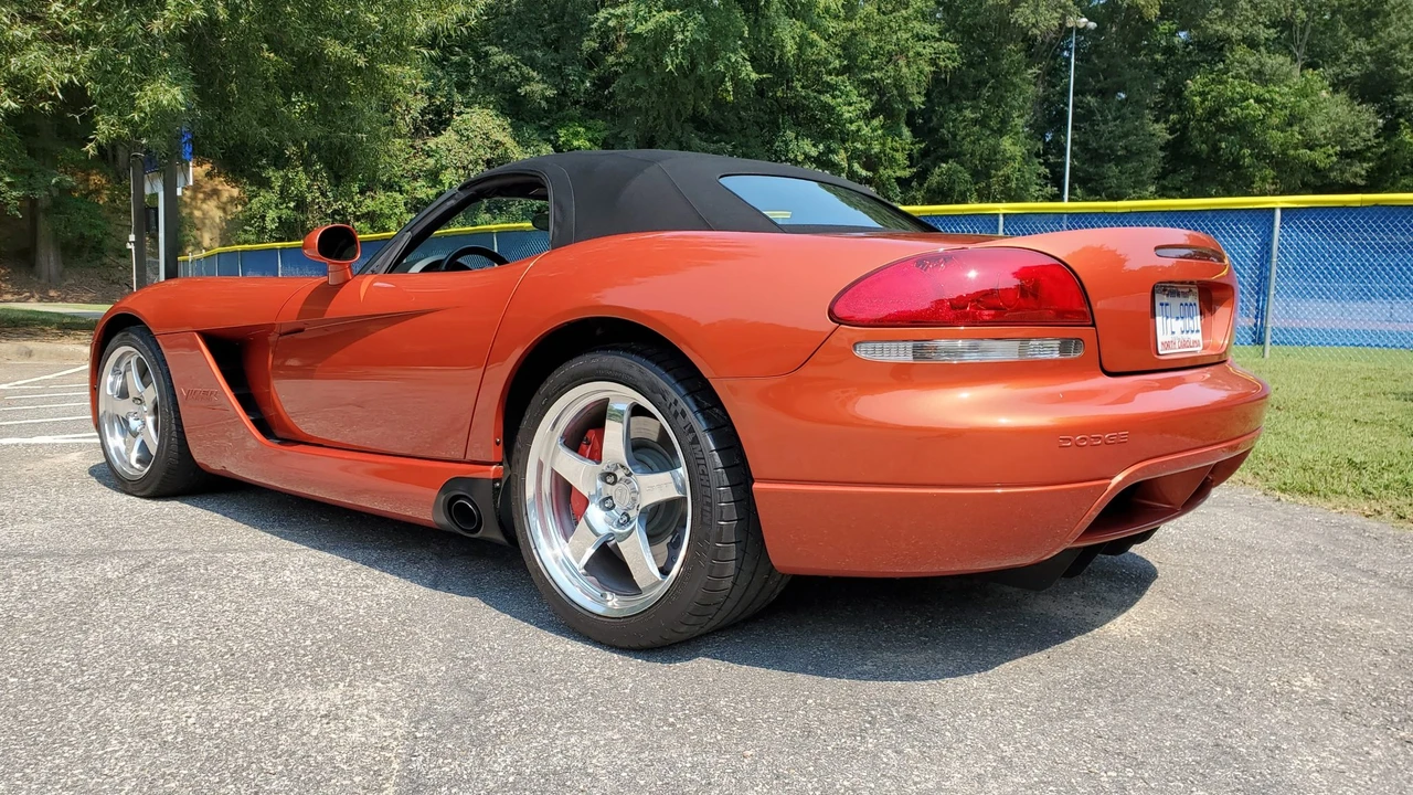 2005 Dodge Viper 3rd Gen - Image 26 of 31