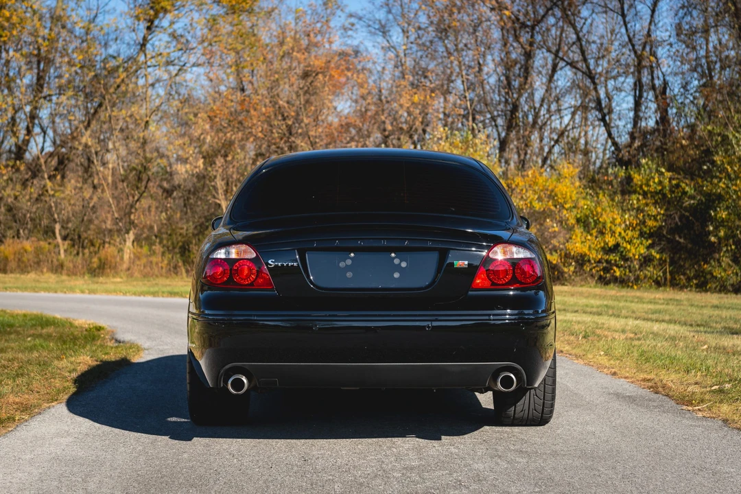2005 Jaguar S-Type 2nd Gen - Image 21 of 31