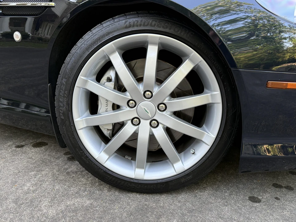 2006 Aston Martin DB9 - Image 29 of 31