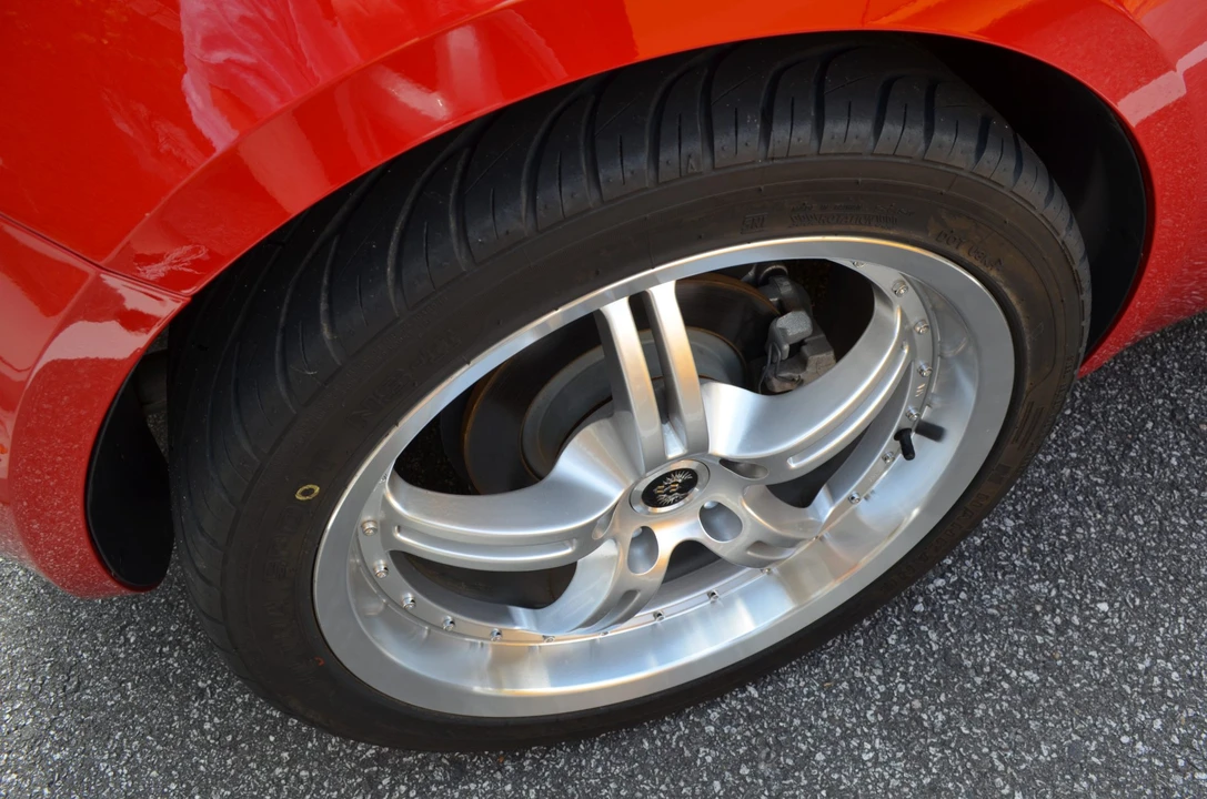 2006 Pontiac Solstice - Image 29 of 31