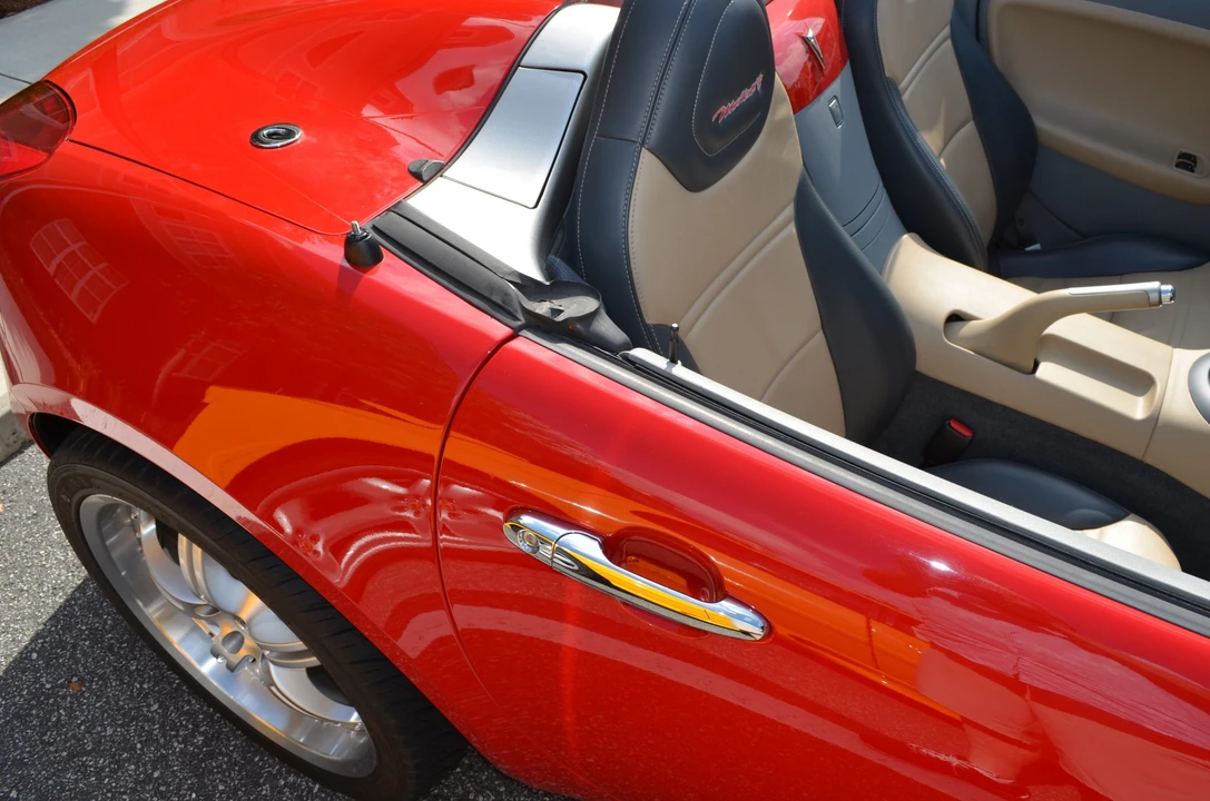 2006 Pontiac Solstice - Image 22 of 31