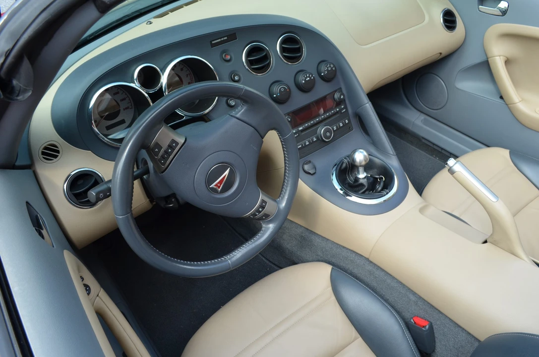 2006 Pontiac Solstice - Image 30 of 31