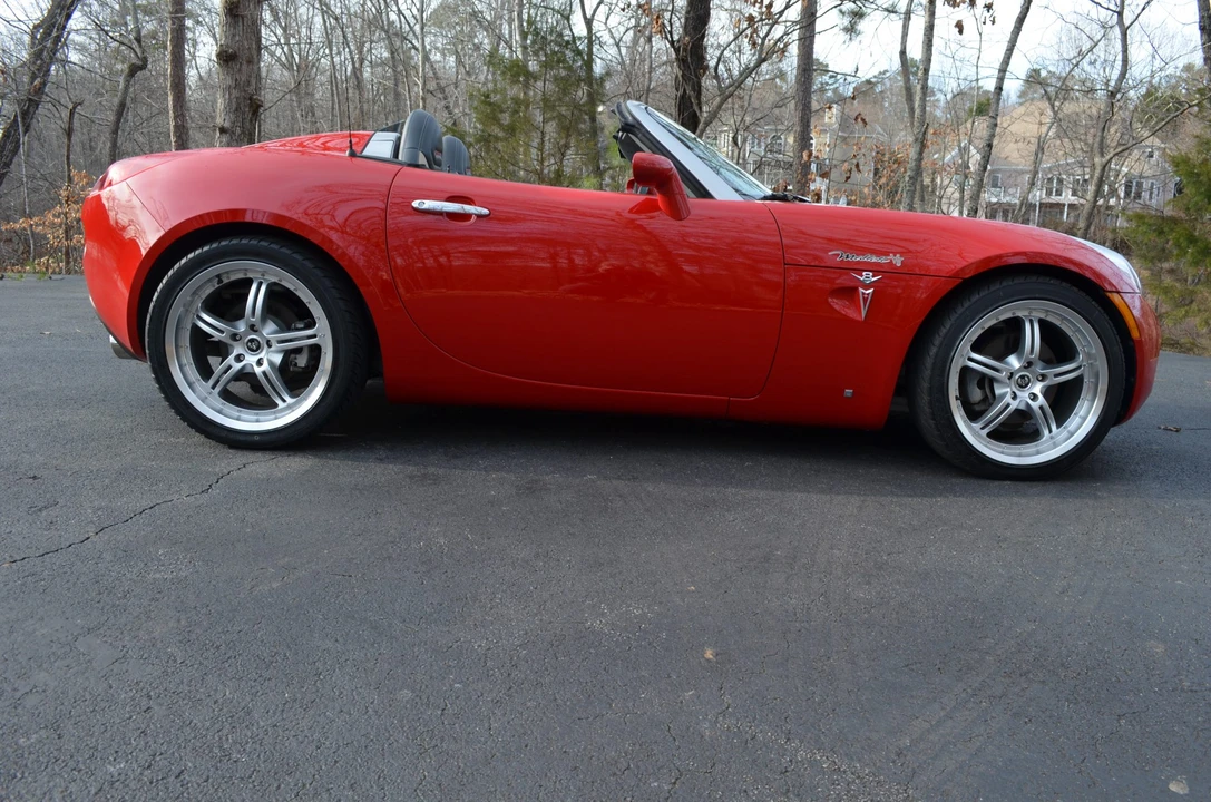 2006 Pontiac Solstice - Image 17 of 31
