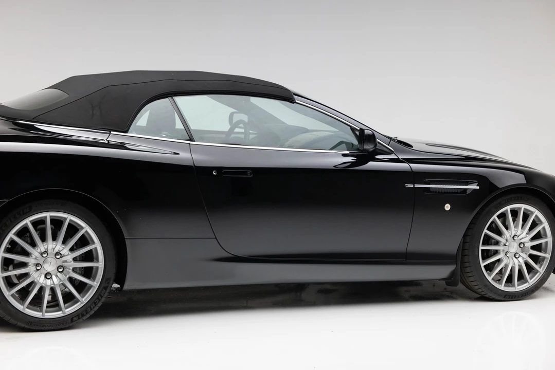 2007 Aston Martin DB9 - Image 29 of 31