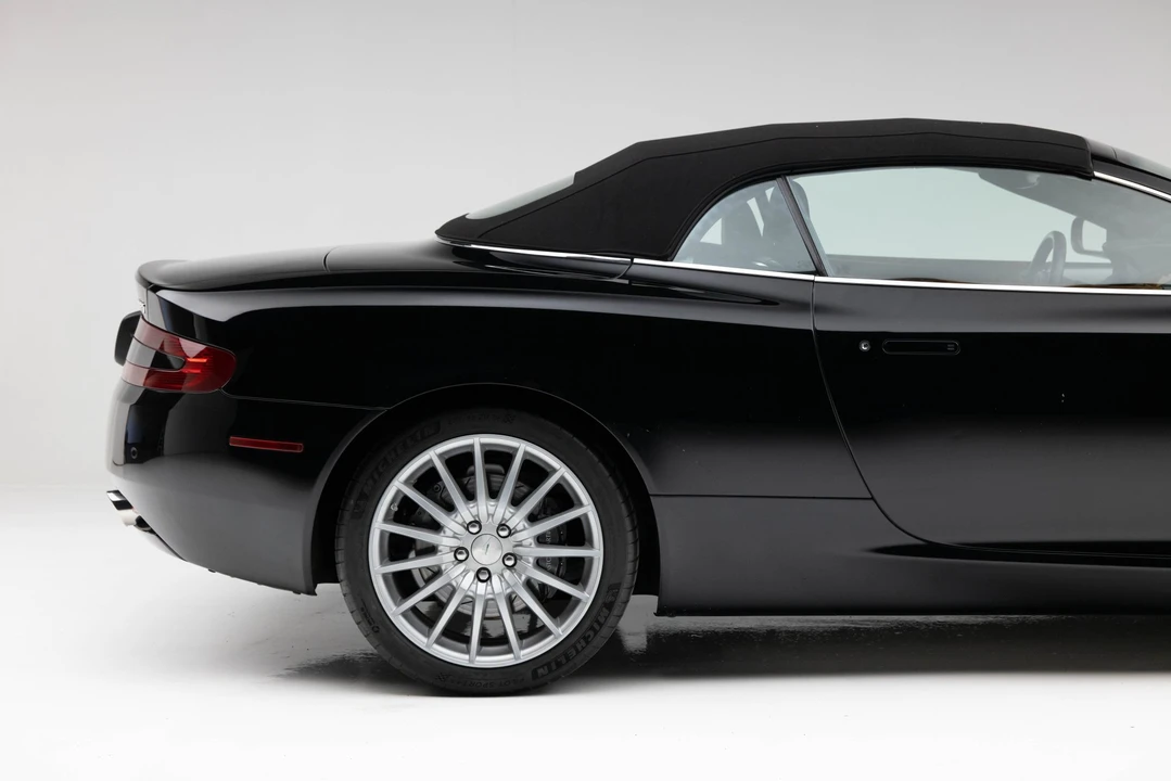 2007 Aston Martin DB9 - Image 31 of 31