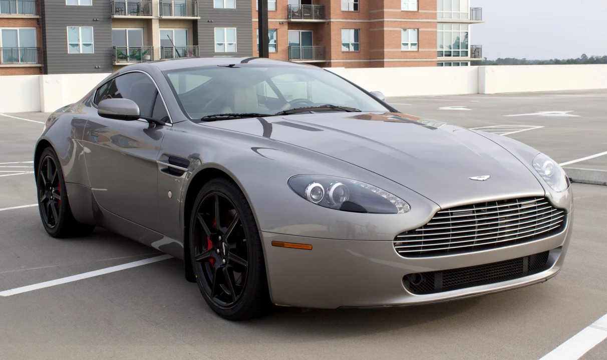 2007 Aston Martin V8 Vantage (2006-2017) - Image 11 of 31