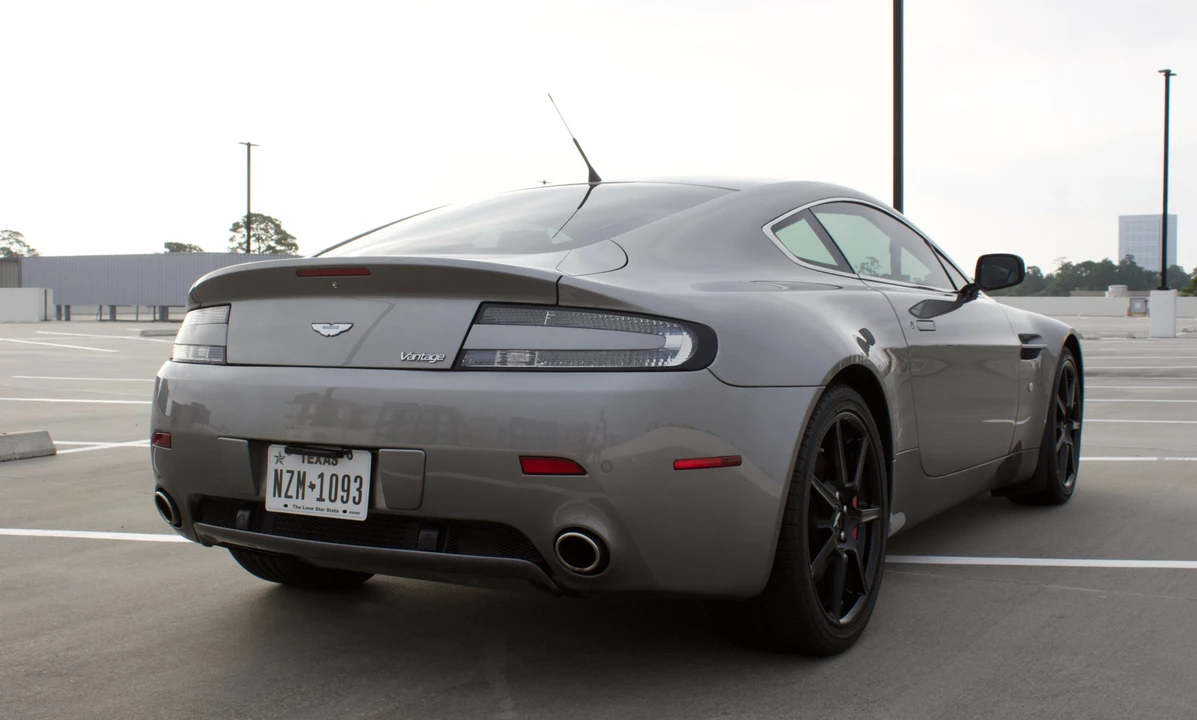 2007 Aston Martin V8 Vantage (2006-2017) - Image 8 of 31