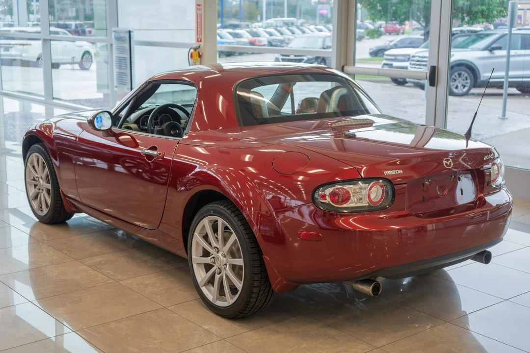 2007 Mazda NC MX-5 Miata - Image 4 of 31