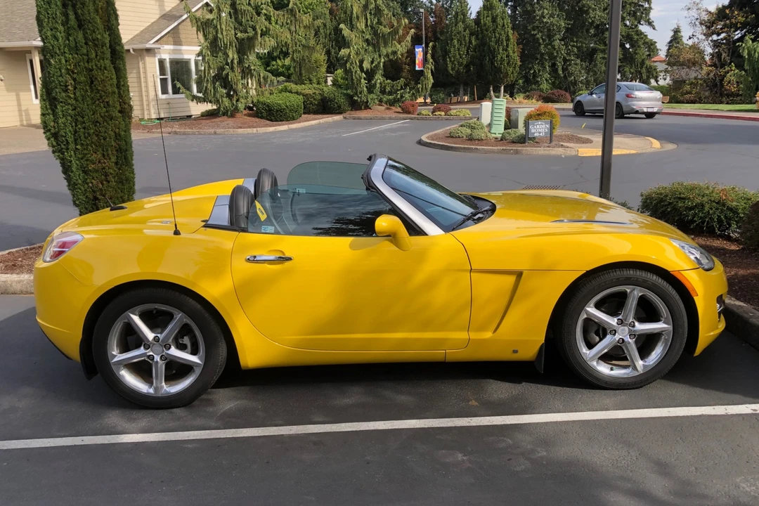 2007 Saturn Sky - Image 3 of 31