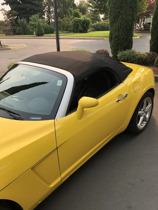 2007 Saturn Sky - Image 18 of 31