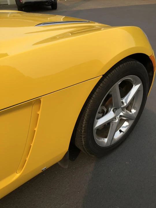2007 Saturn Sky - Image 25 of 31