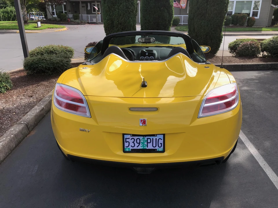 2007 Saturn Sky - Image 4 of 31