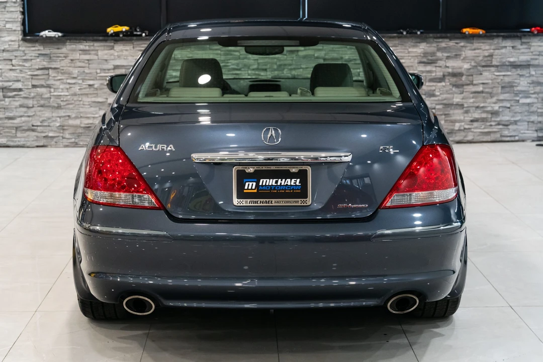 2008 Acura RL 2nd Gen - Image 27 of 31