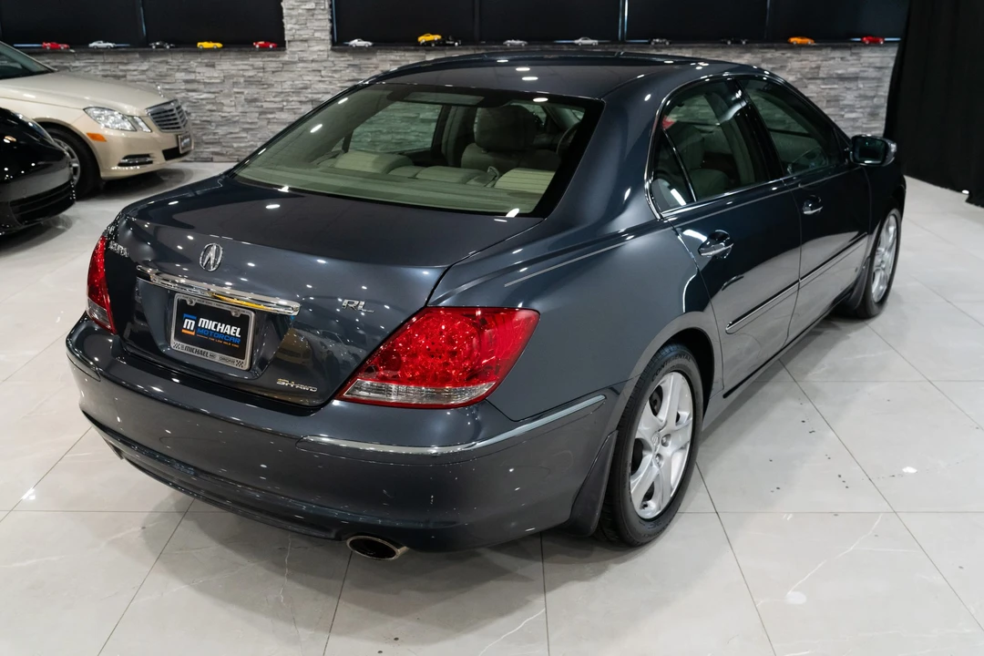 2008 Acura RL 2nd Gen - Image 30 of 31