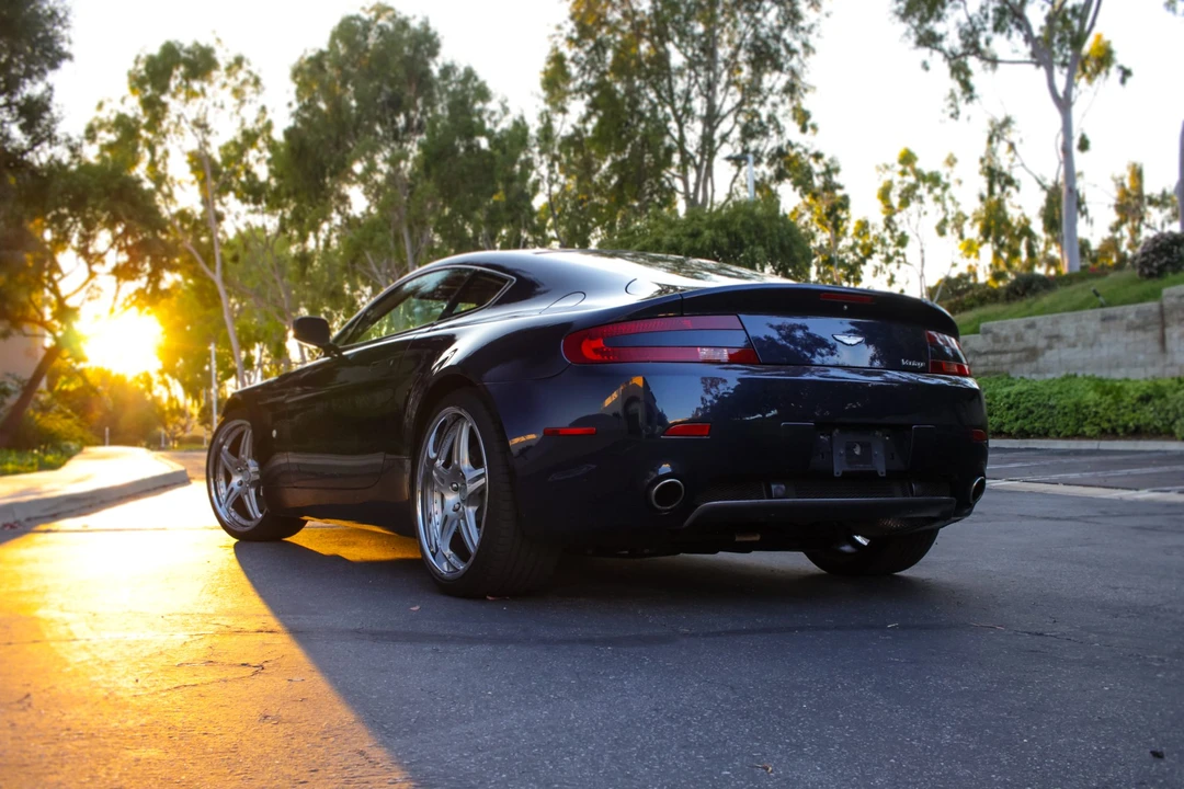 2008 Aston Martin V8 Vantage (2006-2017) - Image 5 of 31