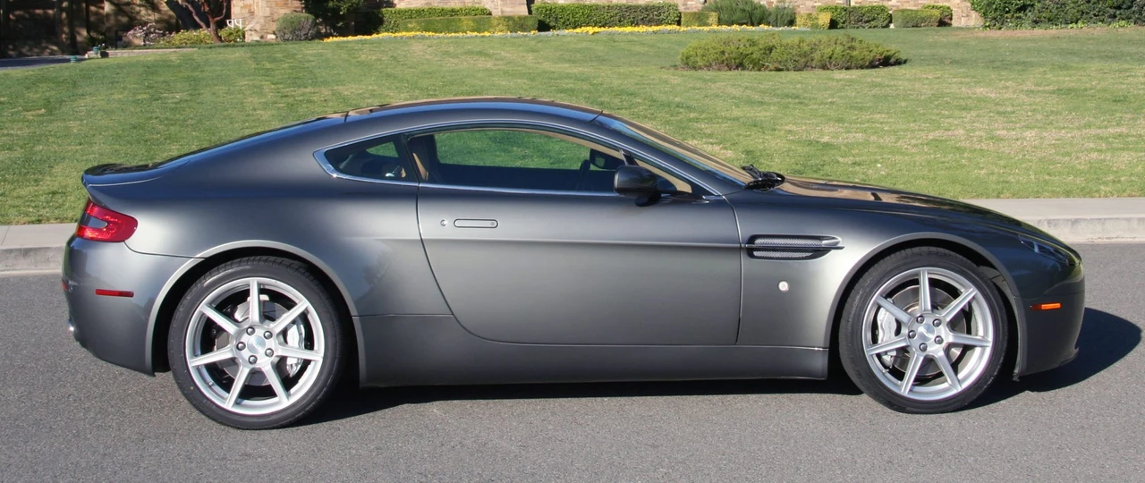 2008 Aston Martin V8 Vantage (2006-2017) - Image 5 of 31