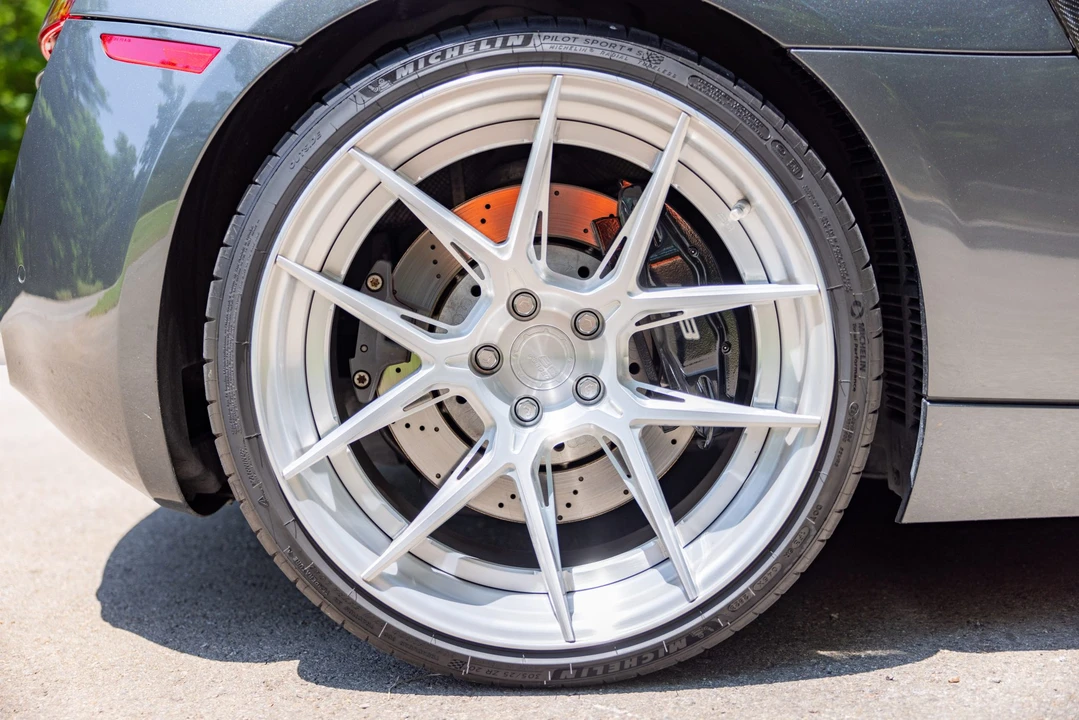 2008 Audi 42 R8 - Image 30 of 31