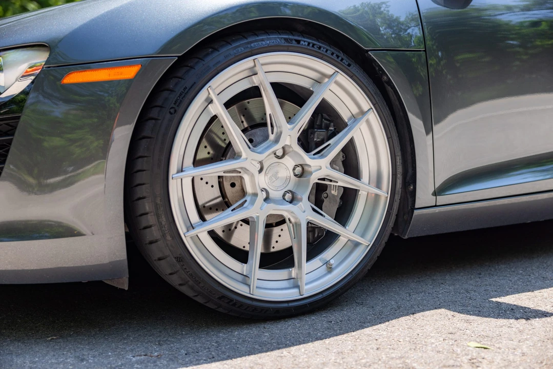 2008 Audi 42 R8 - Image 28 of 31